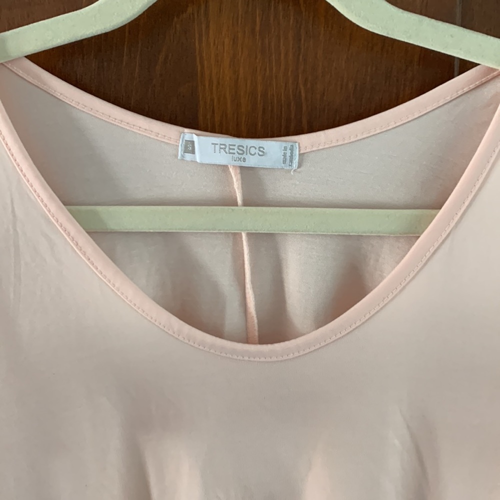 Cold Shoulder Top - Picture 3 of 6